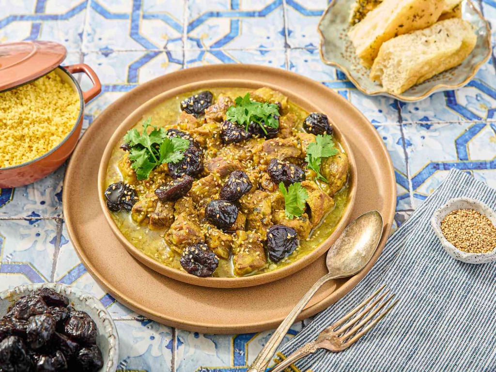 meat with prunes
