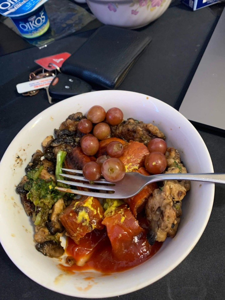 Grapes brocolli chicken smokies mushroom chup
