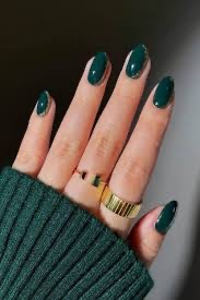 Green nails
